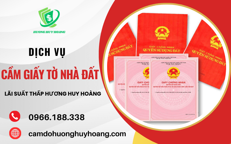  cầm giấy tờ nhà đất