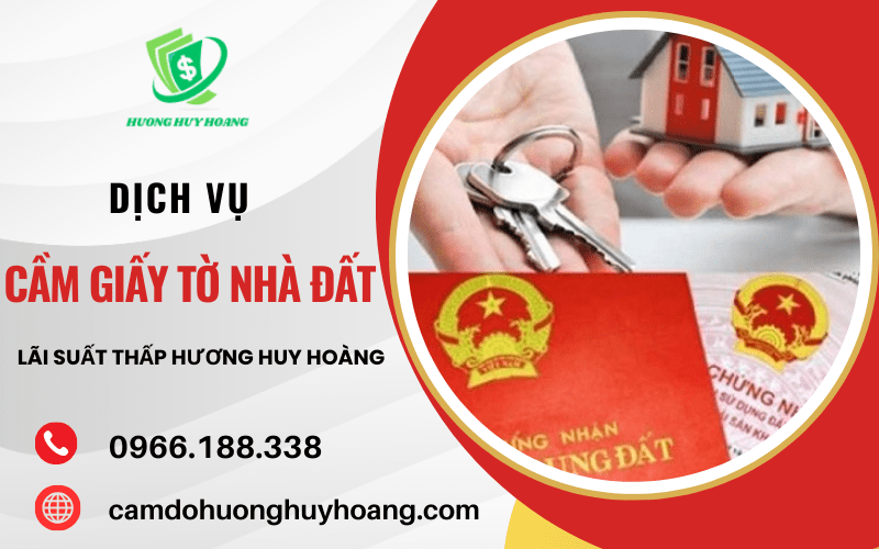  cầm giấy tờ nhà đất